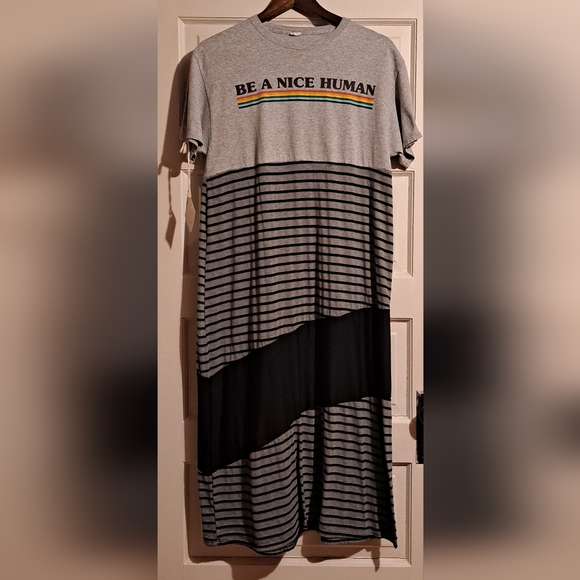 Upcycled T Shirt Dress "Be A Nice Human" Short Sleeved Free Size - Picture 1 of 3